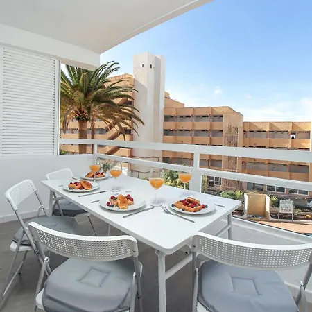 Amazing Spacious 1 Bedroom Flat With Ocean View, 311, Ponderosa 別荘