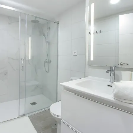 別荘 Amazing Spacious 1 Bedroom Flat With Ocean View, 311, Ponderosa Playa Feñabe